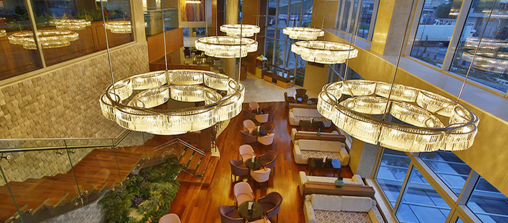 Doubletree By Hilton Istanbul Atasehir Hotel & Conference Centre Exterior photo