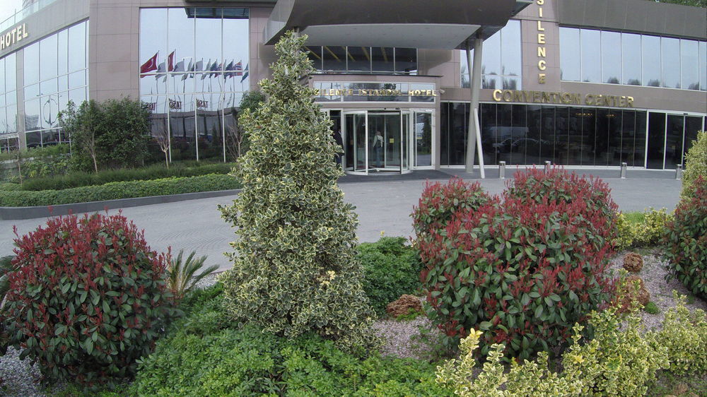 Doubletree By Hilton Istanbul Atasehir Hotel & Conference Centre Exterior photo